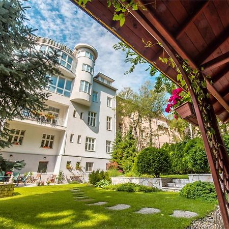 Hotel Arcus Garden Bratislava Extérieur photo